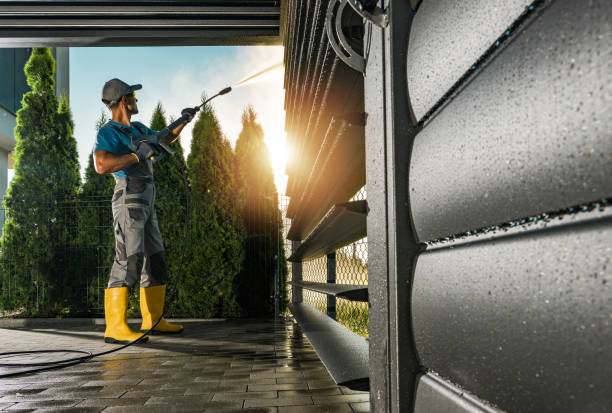 Why Choose Our Certified Pressure Washing Experts for Your Project Needs in Nissequogue, NY?